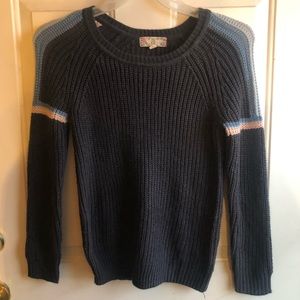 🌟 3/$15 Pink Rose women’s striped sleeve sweater size S